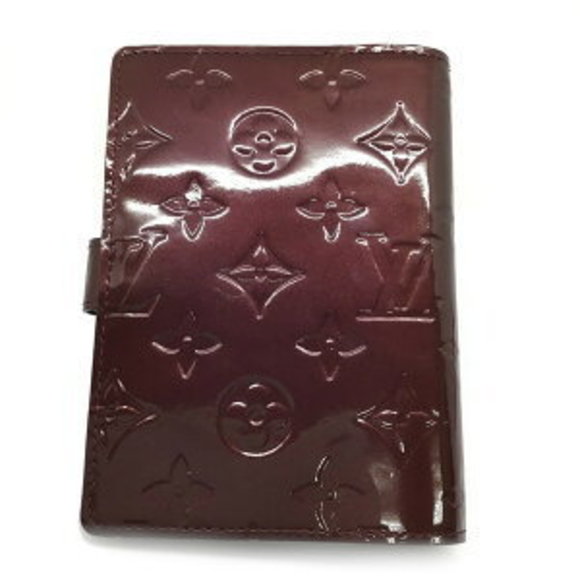 Louis Vuitton Vernis Red Agenda PM - Picture 1 of 7